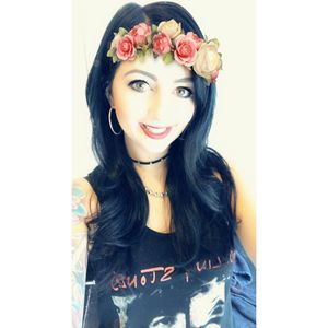 Meet your Posher, Laura